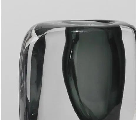 Elegant Reversible Glass Vase Londecor