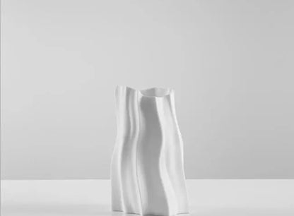 White Flower Vase Londecor