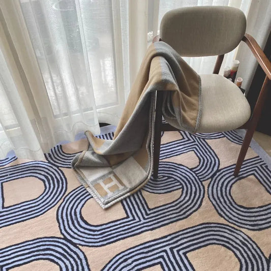 Elegant Minimalist Carpet Londecor