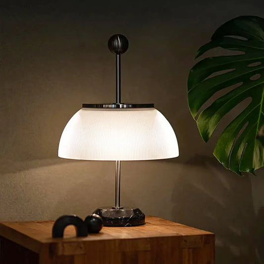 Minimalist Personality Glass Table Lamp Londecor