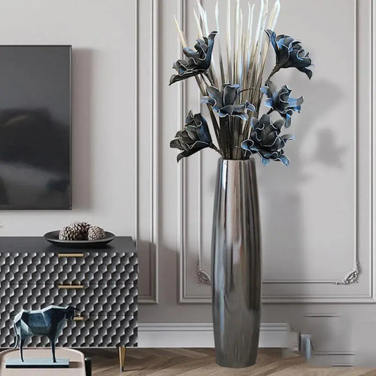 Tall Silver Vase - Londecor