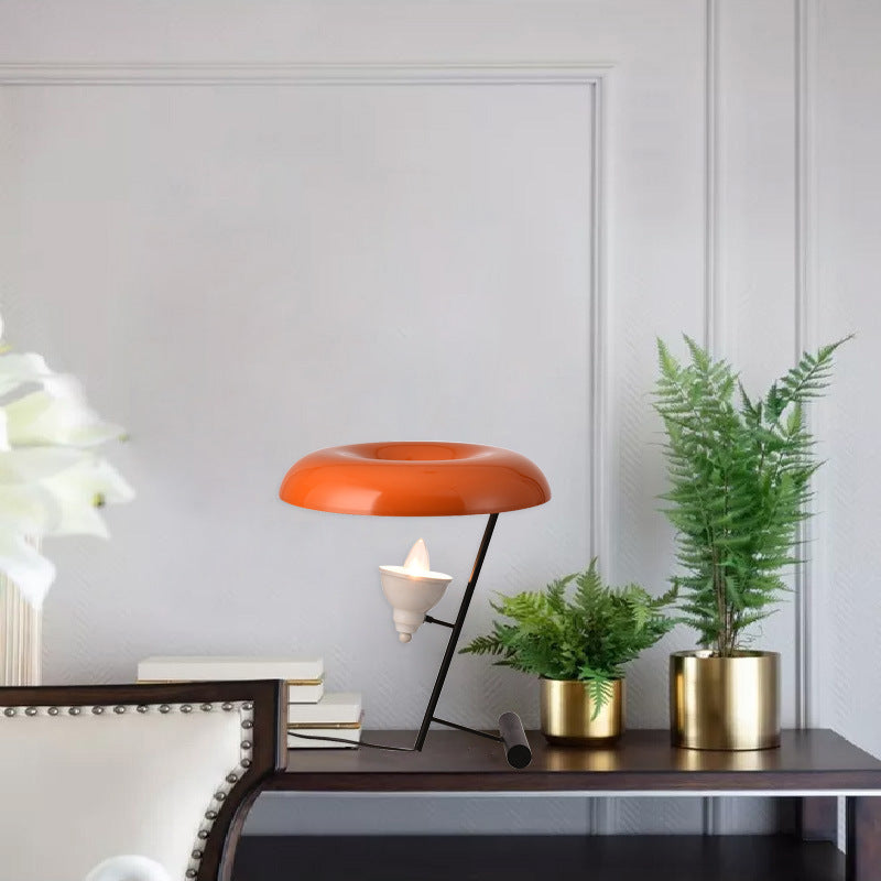 Modern Minimalist Living Room Bedroom Model Room Bedside Creative Table Lamp