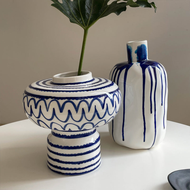 Striped Art Vase Londecor